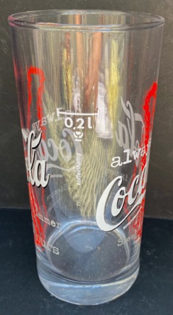 309046-2 € 3,00 coca cola glas rood wit contour D6 h 13 cm.jpeg